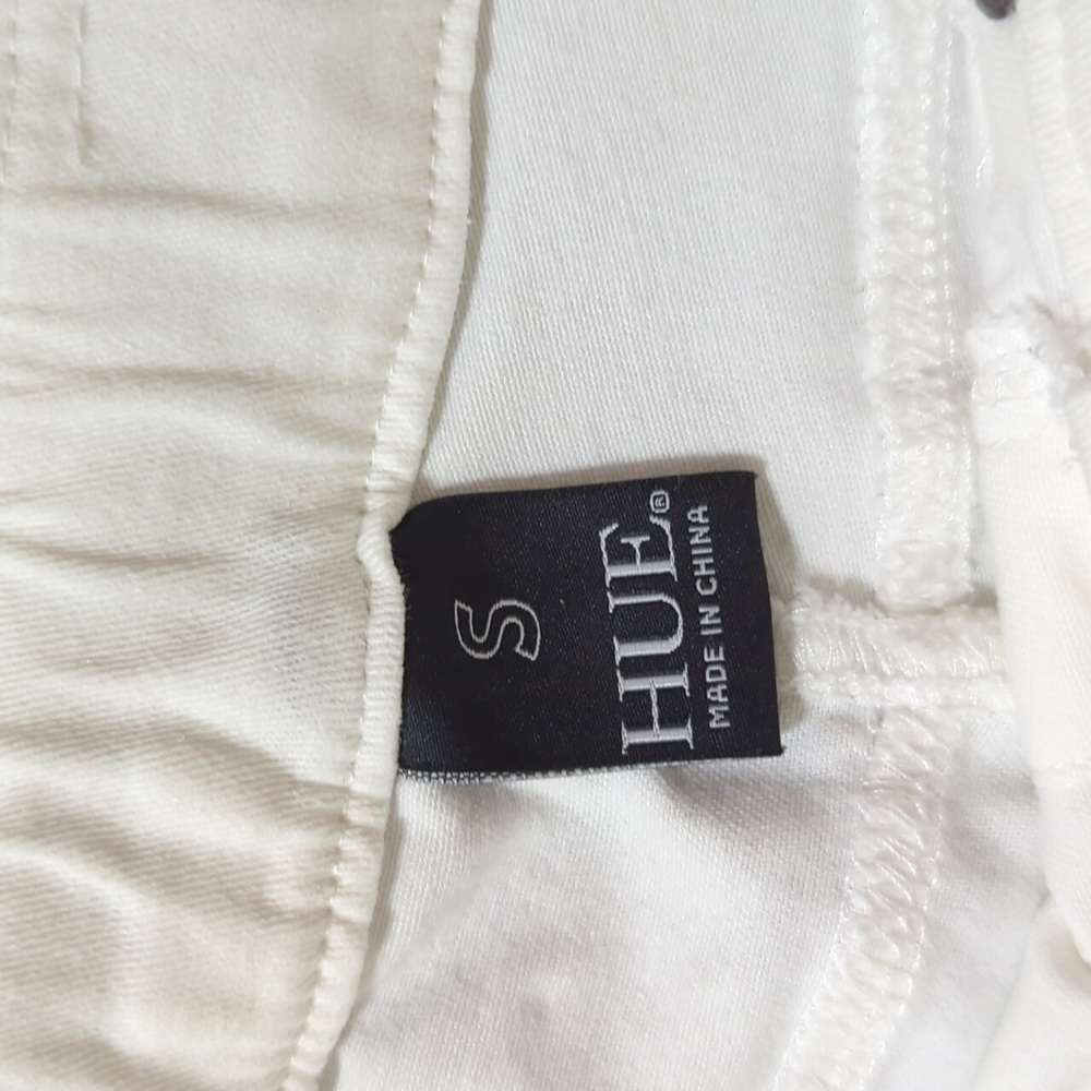 🚨3/$15! Hue NWOT White Jeggings - Picture 6 of 10